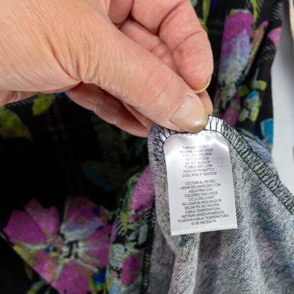 CARIBBEAN JOE XL Black Floral Top 3/4 Length Sleeve Polyester Blend Sweater NWT - Picture 6 of 6